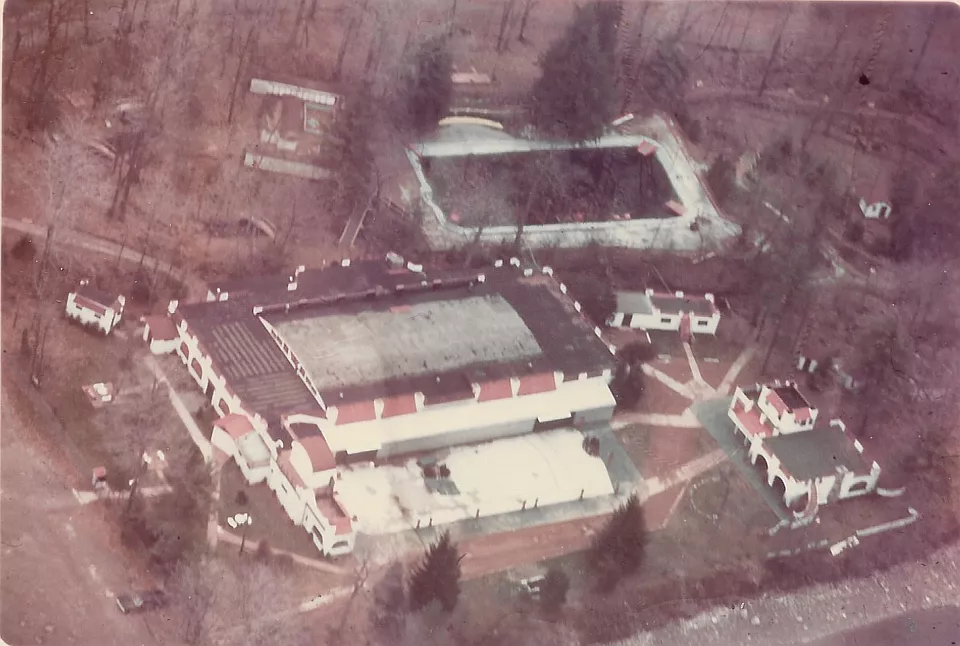 Colour photo of an aerial view of Wonderland Gardens
