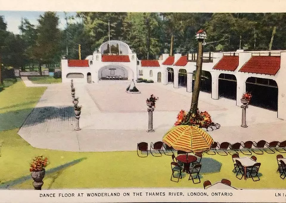 Colourized post card of the Dance Floor at Wonderland on the Thames River, London Ontario